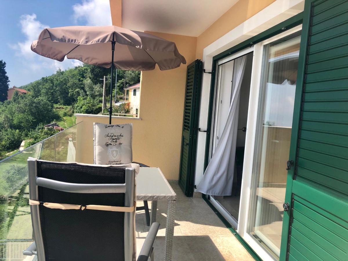 Villa Sabine Apartment Losinj Medveja Extérieur photo