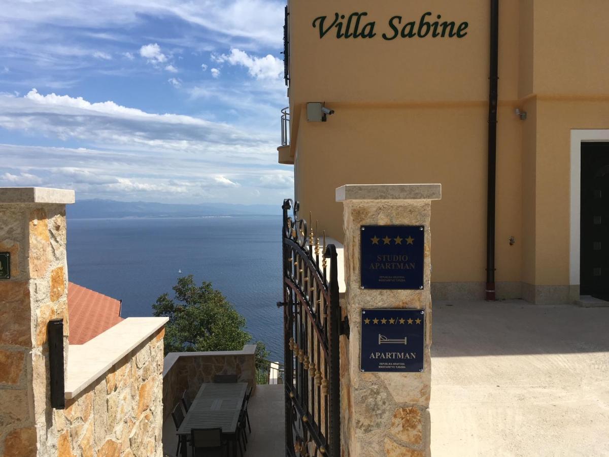 Villa Sabine Apartment Losinj Medveja Extérieur photo