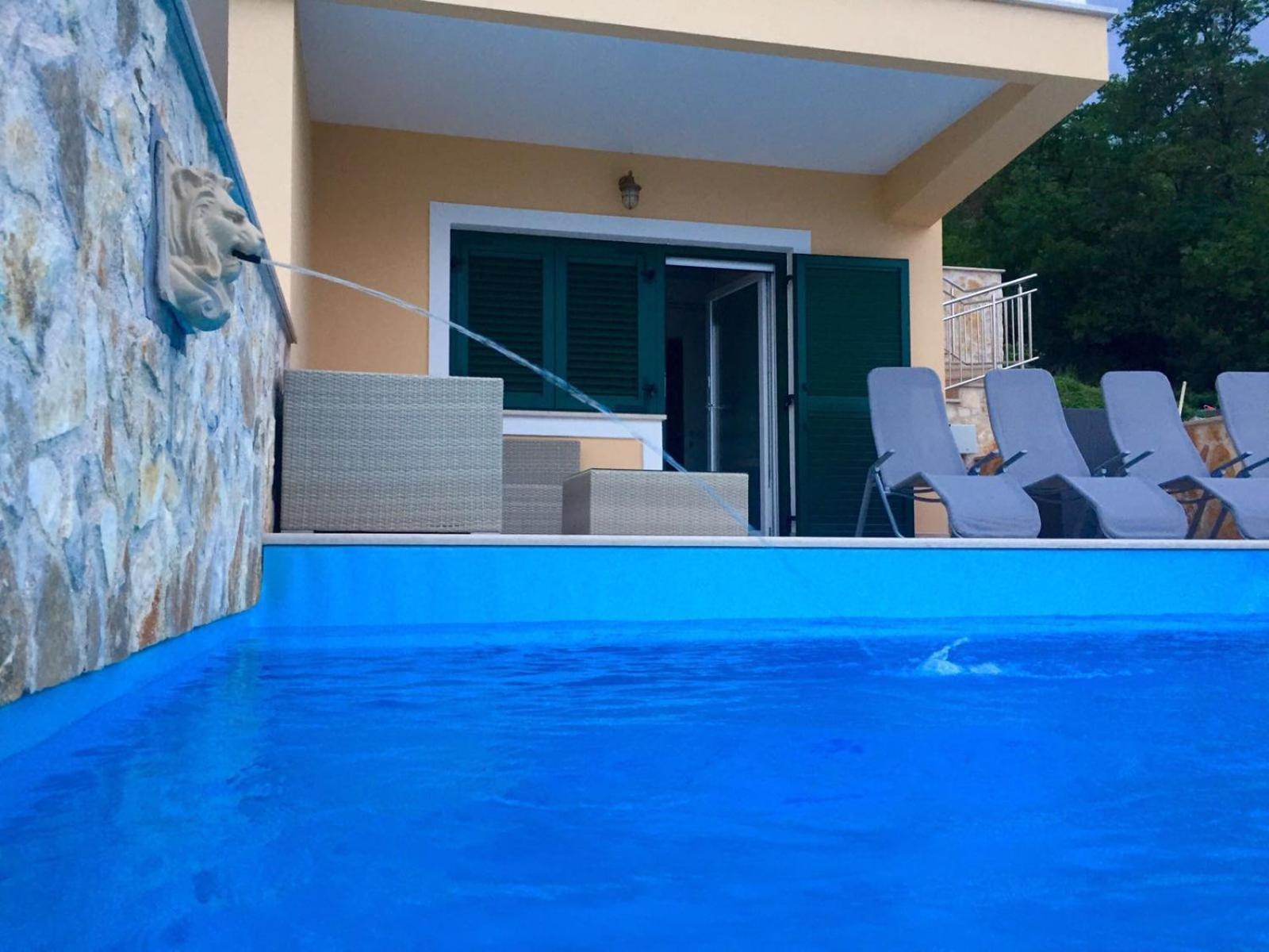 Villa Sabine Apartment Losinj Medveja Extérieur photo